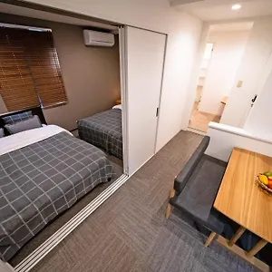 Hermitage Nishi Shinjuku Apartment Tokyo